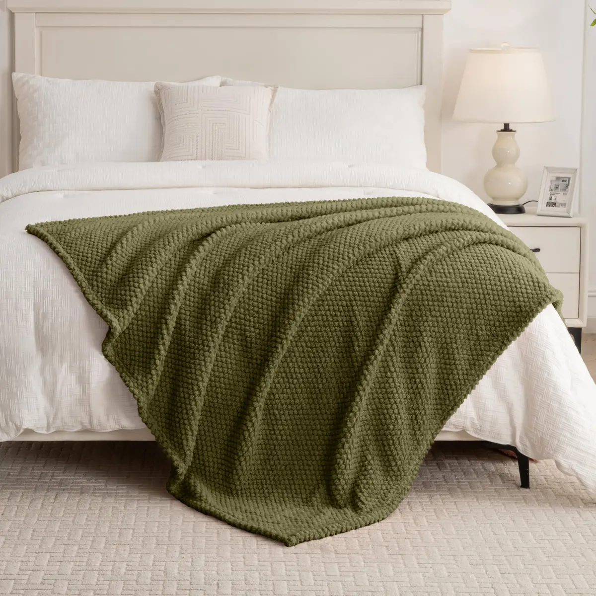 Jungle Star Green Blanket Queen Size | Super Soft 300GSM Cozy Throw for Couch & Bed - view 4