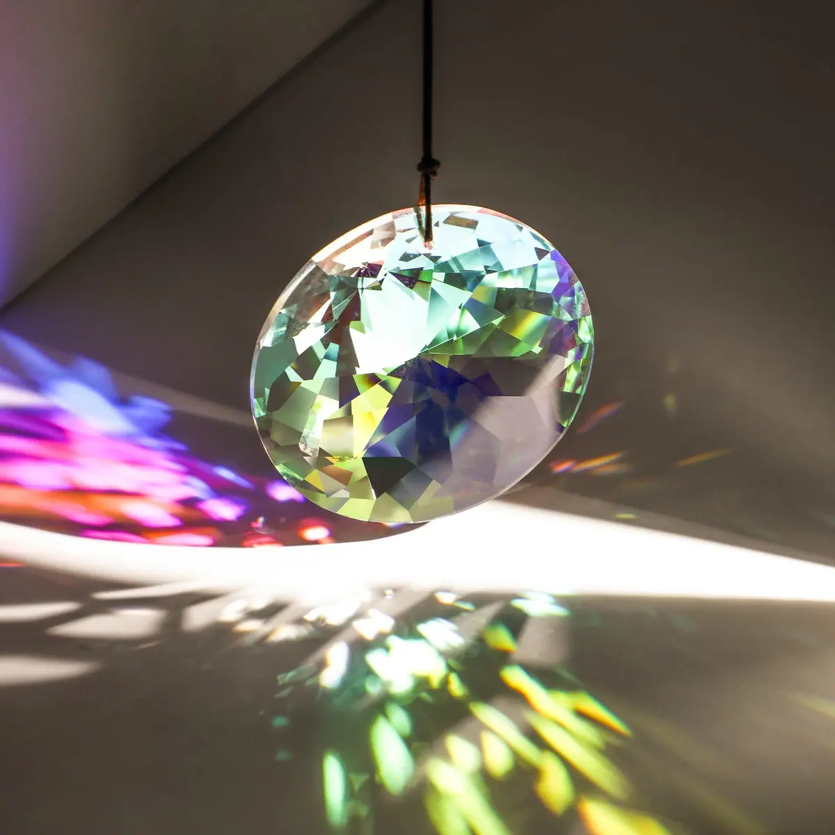YU FENG 3 Inch Round Crystal Prism Suncatcher, AB Color Rainbow Maker (79mm / 3.1in) - view 3