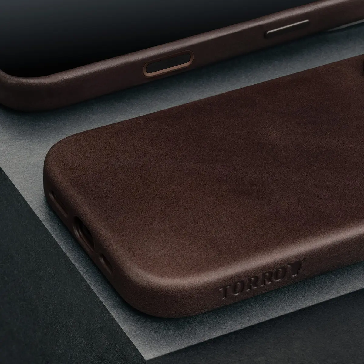 TORRO Leather Case for iPhone 16 Pro Max – Slim MagSafe Compatible Bumper (Dark Brown) - view 6