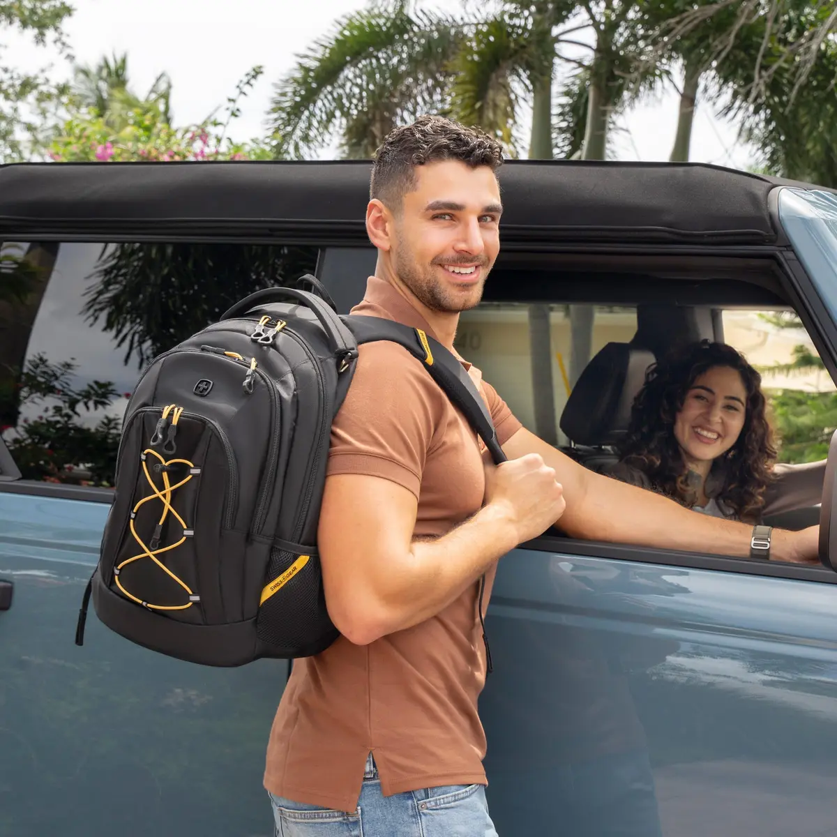 SwissGear Bungee Core Laptop Backpack, Black/Gold, 26L | Compact, Breathable & Organized for Daily Commutes - view 9