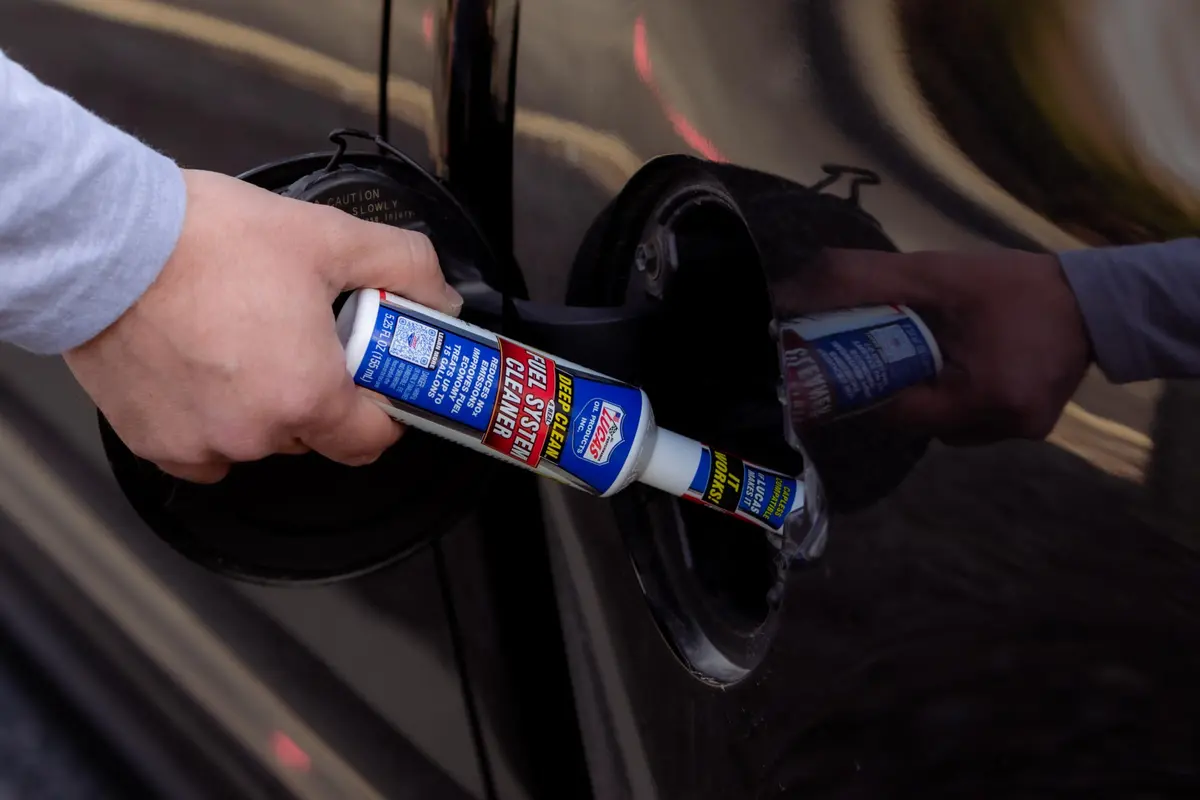 Lucas Oil Deep Clean Fuel System Cleaner 5.25 Fl Oz (2 Pack) | Deep cleans & reduces NOx emissions - view 3