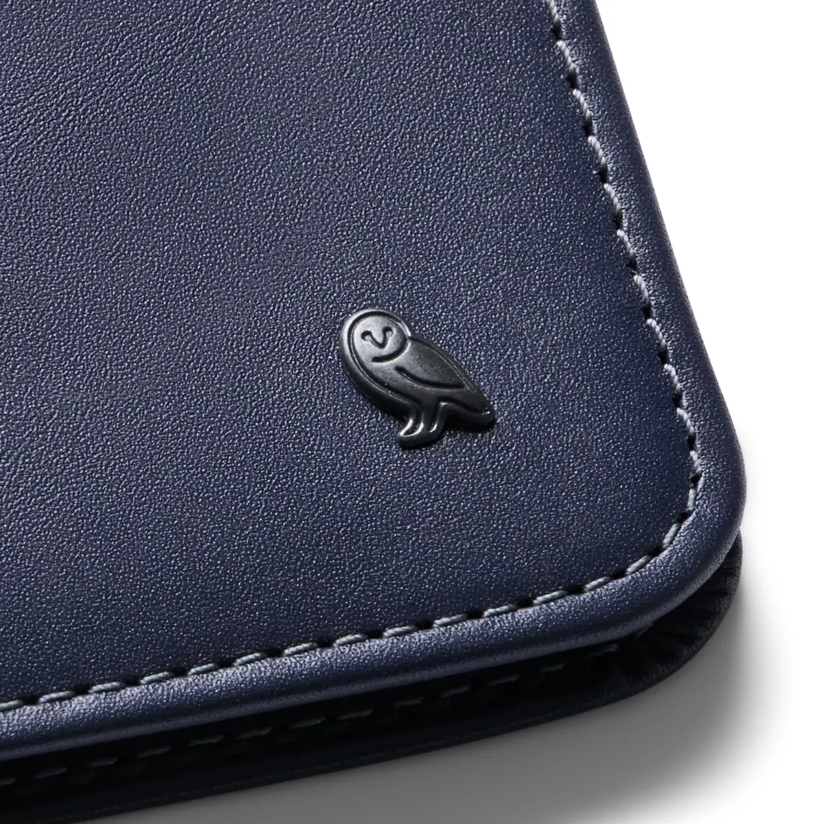 Bellroy Hide & Seek Slim Leather Bifold Wallet RFID Navy | Classic Design with RFID Security (70-120 chars) - view 3