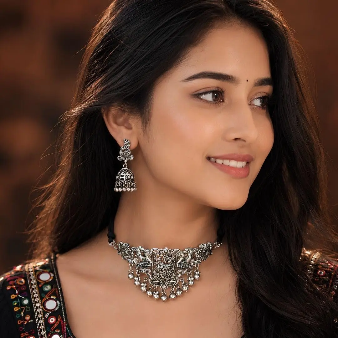 I Jewels Silver Oxidised Afghani Choker Necklace Set with Earrings & Maang Tikka, 12 cm Necklace Length | Bollywood Style Wedding Jewellery - view 2