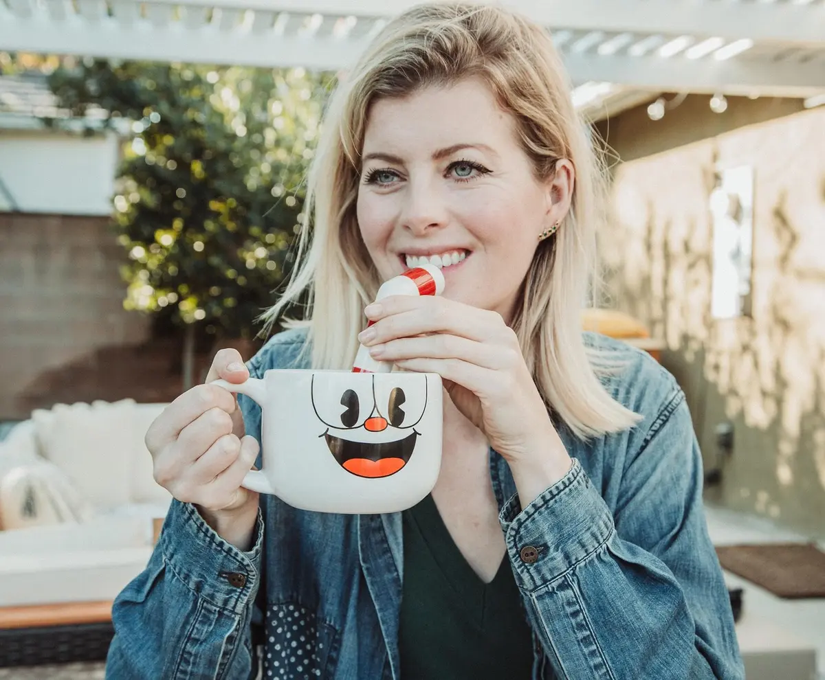 Toynk Cuphead Ceramic Coffee Mug and Straw | 20 Ounces | Official Cartoon Character - view 7