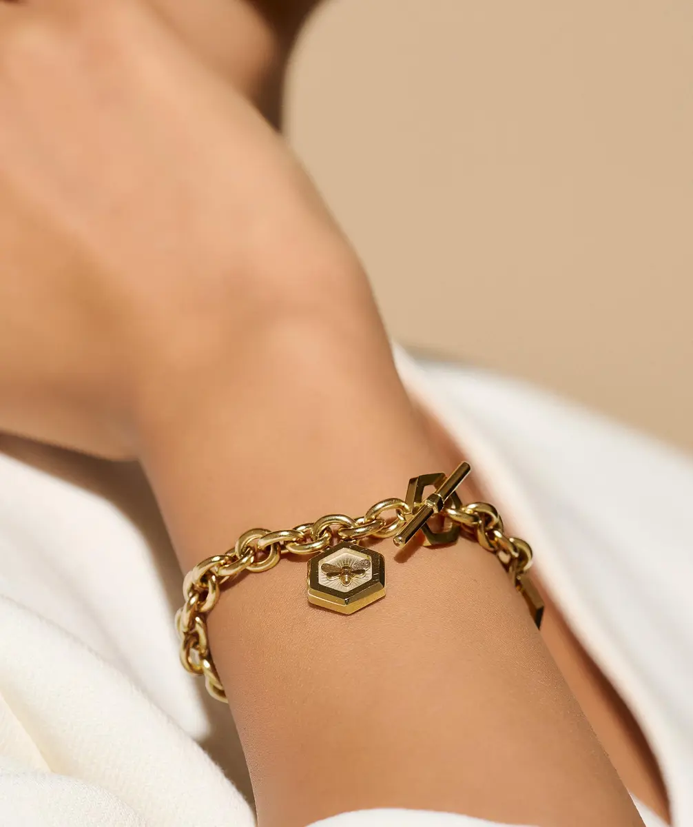 Olivia Burton Signature Minima Bee Toggle Bracelet | Hypoallergenic Stainless Steel, Gold Plated, 6.5 in | Gift for Her - view 2