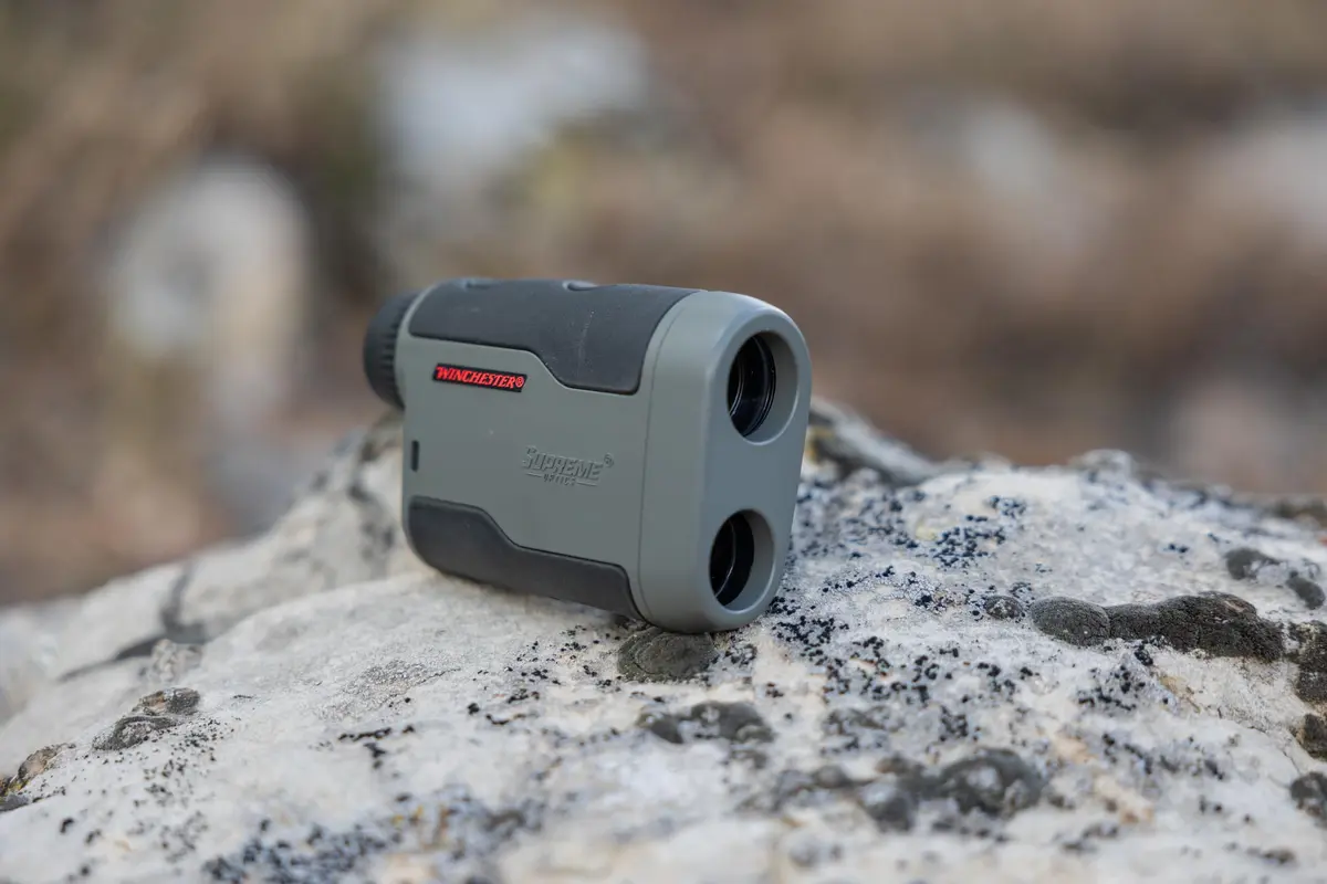 Winchester Rangefinder 7x24mm | 1700 yd | Waterproof & Fogproof | 3 Target Modes - view 4