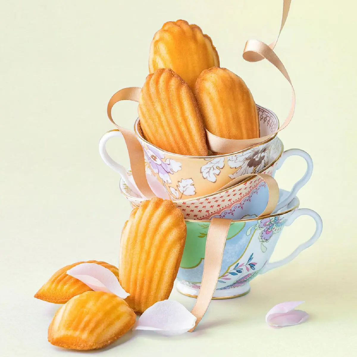 Fchil Silicone Madeleine Mold Pan Set of 2, Shell Shape Baking | 16 Cavities (8 per Mold) - 22.3 x 11.8 cm - view 4