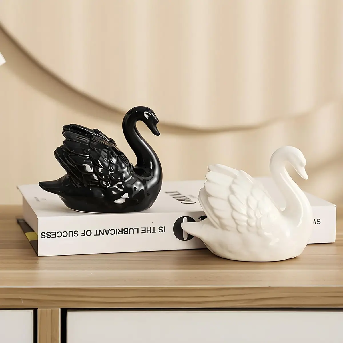 ZKSYLSM Ceramic Swan Figurine - Modern Minimalist Porcelain Statue Art Decor, 3.9"L x 2.1"W x 3.3"H | Elegant Home & Office Accent - view 7