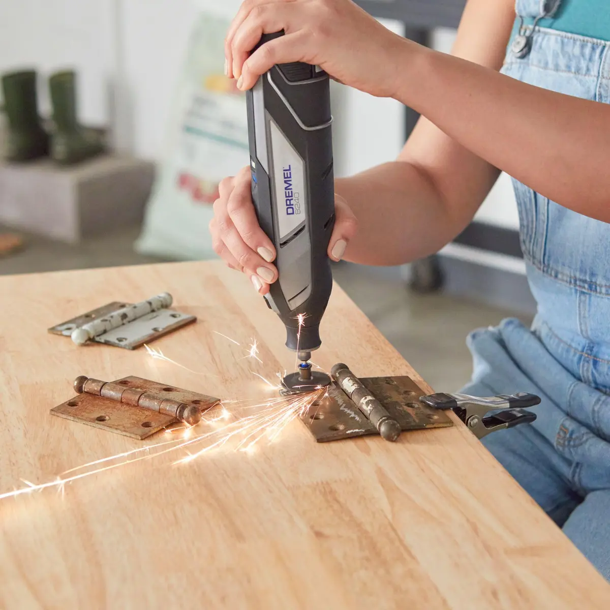 Dremel EZ406-02 EZ Lock Starter Kit with 10 Cut-Off Wheels & Mandrel | 38.1mm Working Diameter - view 6