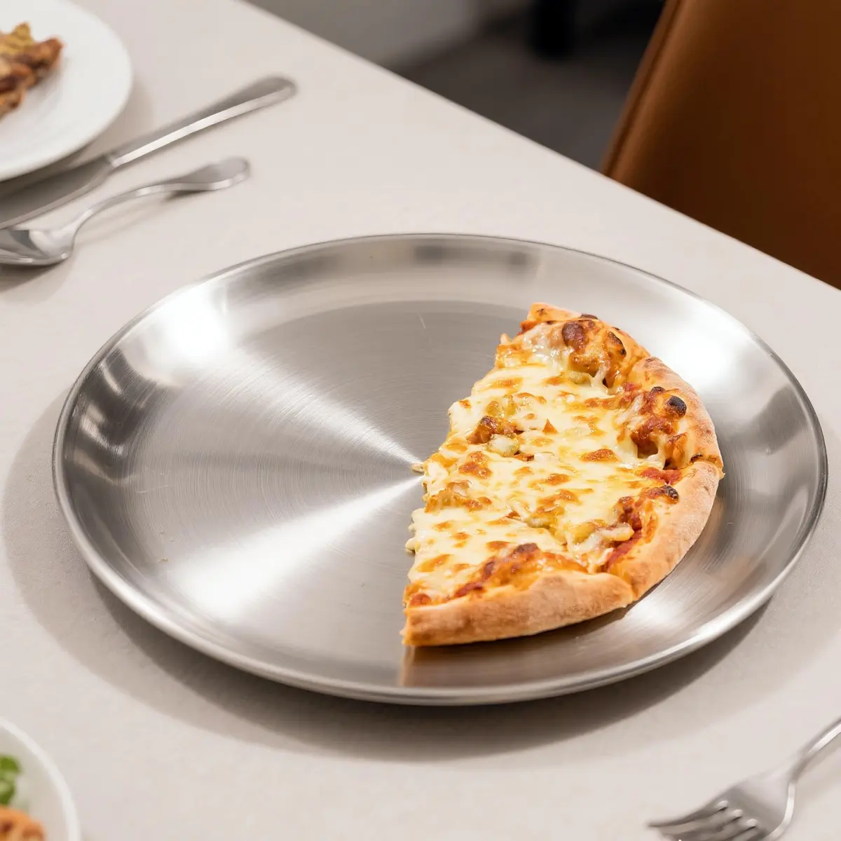 AWTBDP 13½ Inch Stainless Steel Pizza Pan for Oven | Nonstick, Durable & Healthy (70-120 chars) - view 6