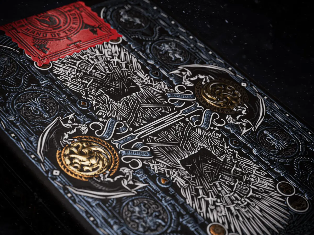 theory11 Game of Thrones Premium Playing Cards, Poker Size Standard Index | Luxury Foil Details and Themed Artwork - view 4