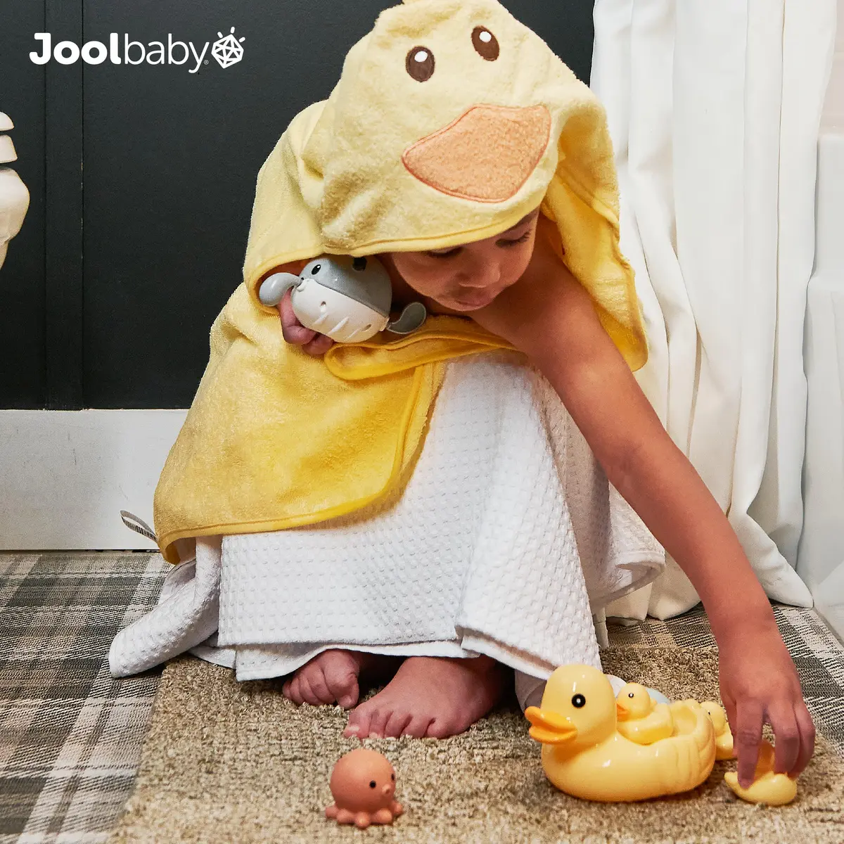 Jool Baby 12-Piece Bath Toy Gift Set with Storage Organizer | Classic Bath Time Fun for Babies & Toddlers - view 8