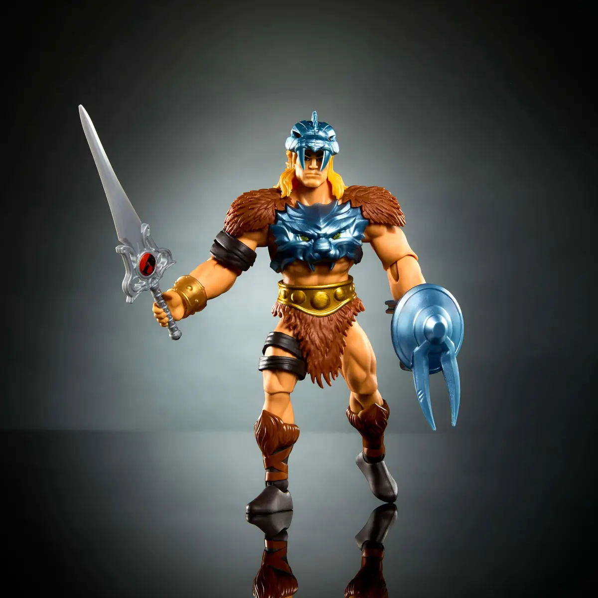 Masters of The Universe x ThunderCats 5.5 Inch Action Figure | Nostalgic Crossover Toy with Removable Armor & Mini Comic - view 3