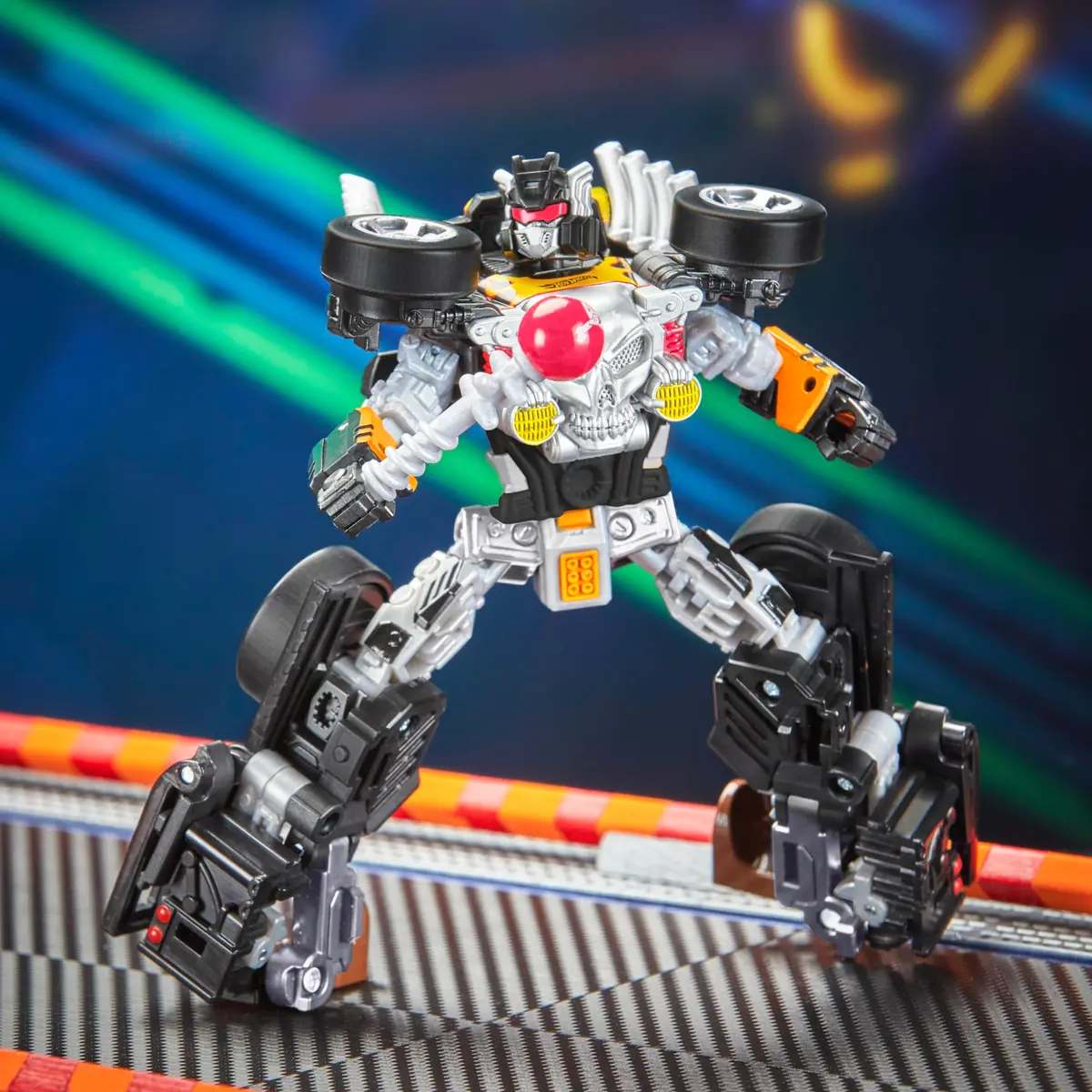 Transformers Collaborative Hot Wheels x Bone Shaker Deluxe Class 5-Inch Robot Action Figure Converts to Car | Ages 8+ - view 7