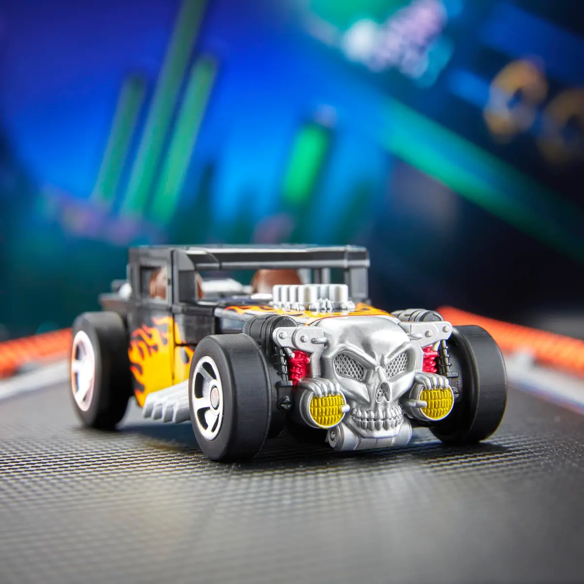 Transformers Collaborative Hot Wheels x Bone Shaker Deluxe Class 5-Inch Robot Action Figure Converts to Car | Ages 8+ - view 8