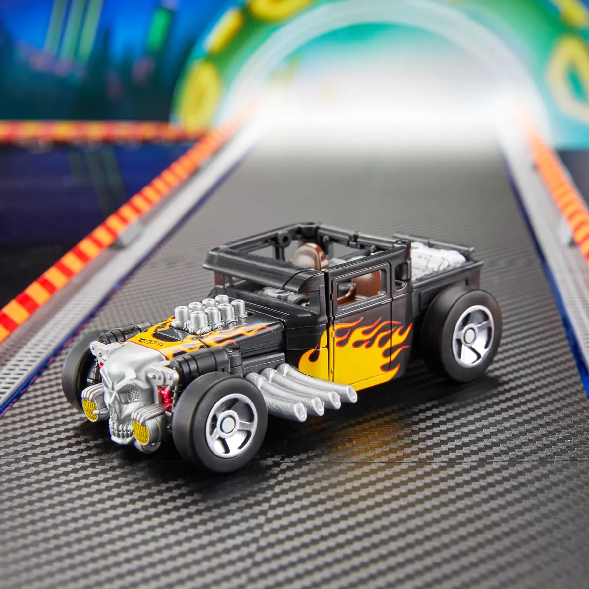 Transformers Collaborative Hot Wheels x Bone Shaker Deluxe Class 5-Inch Robot Action Figure Converts to Car | Ages 8+ - view 9