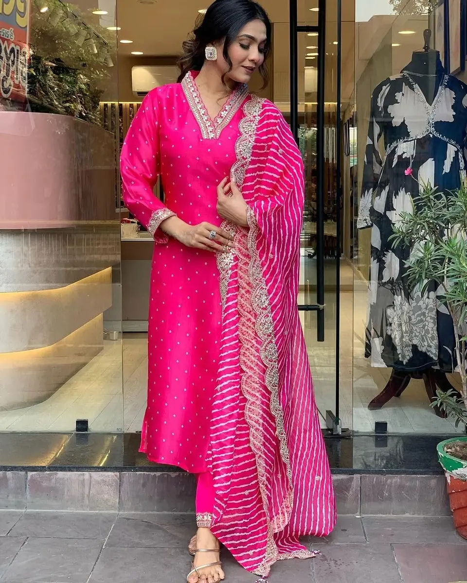 Yashika Women's Silk Blend Kurta Pant Set with Cotton Mal Embroidery Dupatta, Pink XXL | Festive Indian Ethnic Wear - view 2