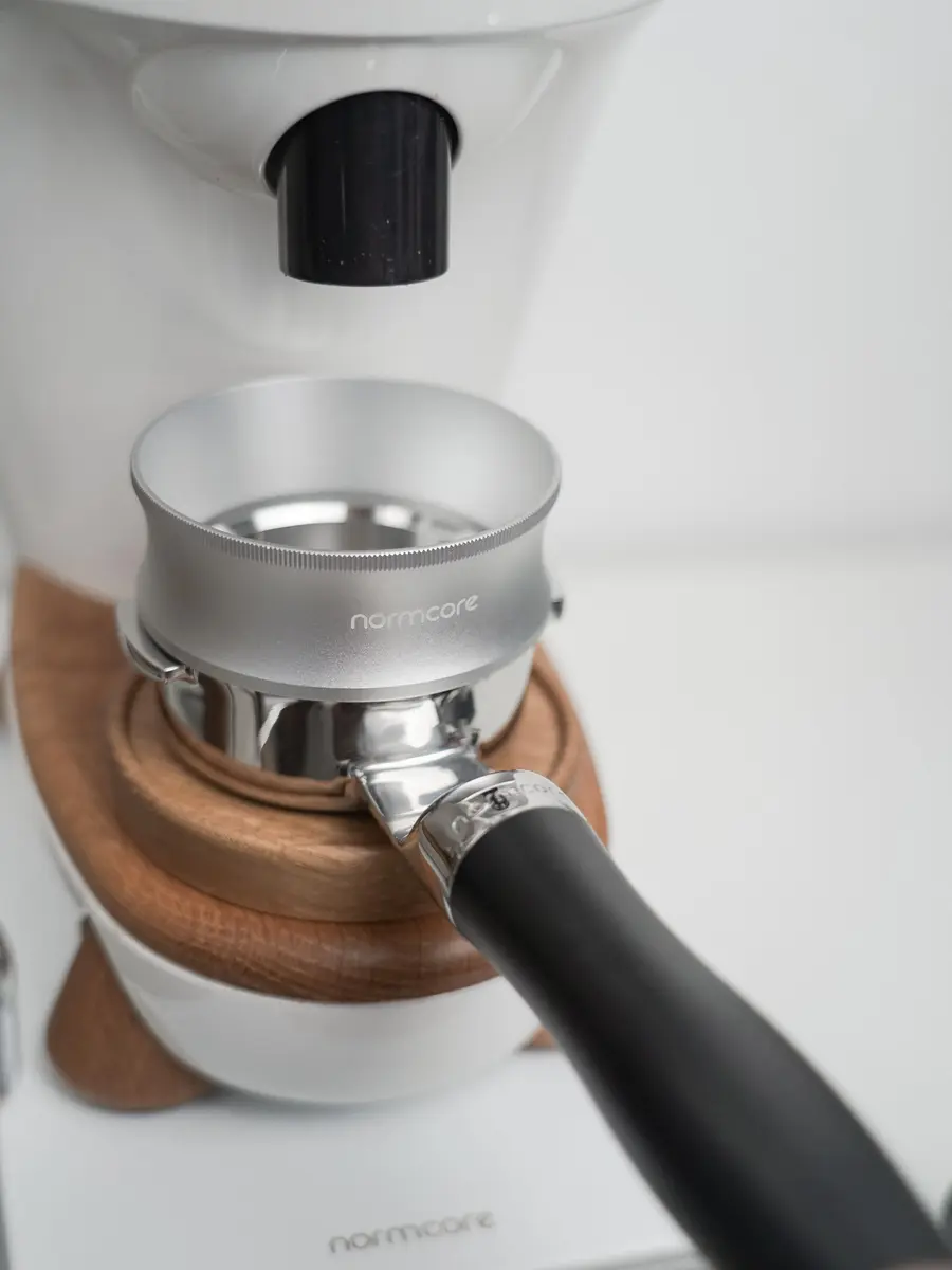 Normcore 58mm Magnetic Dosing Funnel V2 Silver | Espresso Coffee Dosing Ring with 14 Neodymium Magnets - view 3