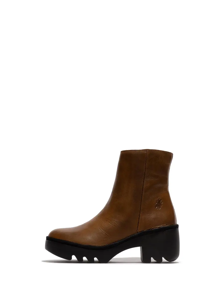 FLY London Women's Toor513flyFashion Boot, camel, size 7/7.5 | Retro ankle-high leather boot for casual wear - main product image