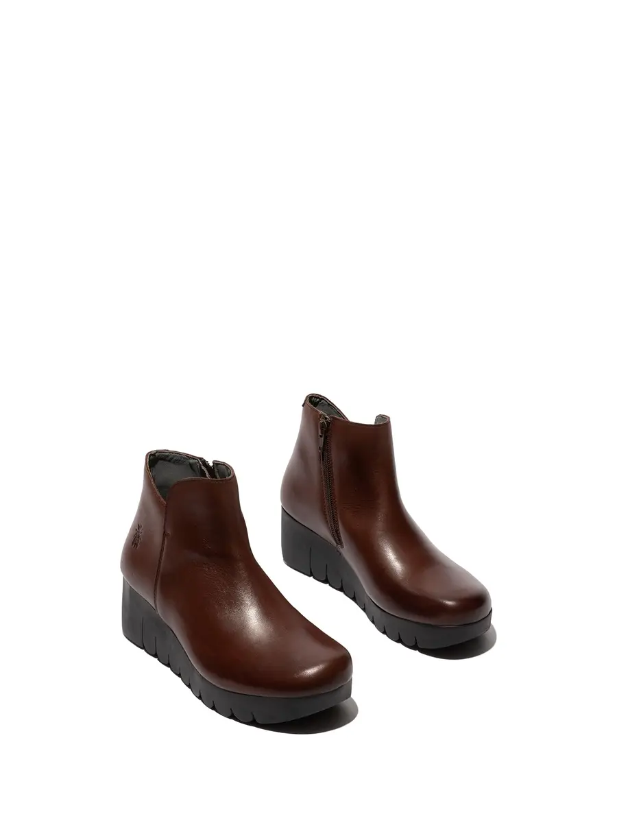 Fly London Vang364Fly Women's Brown Boot 7.5-8 | Comfort & Waterproof - view 2