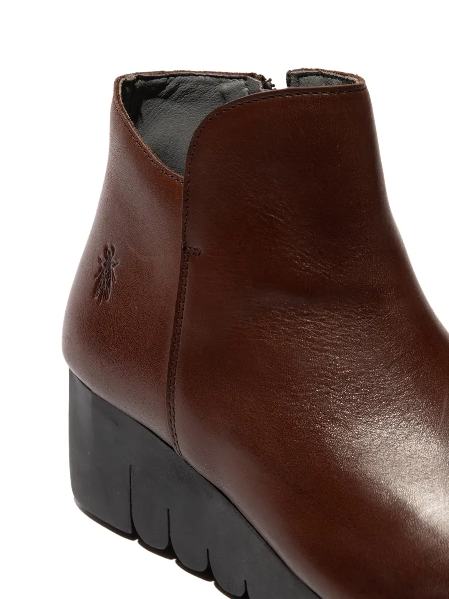 Fly London Vang364Fly Women's Brown Boot 7.5-8 | Comfort & Waterproof - view 4