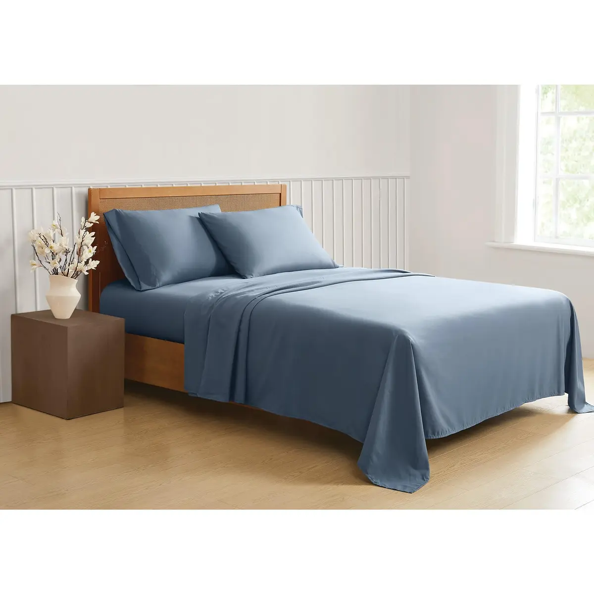 TRULY SOFT Green Solid Blue Full 4 Piece Sheet Set | Eco-Friendly Recycled Polyester (120c) - main product image