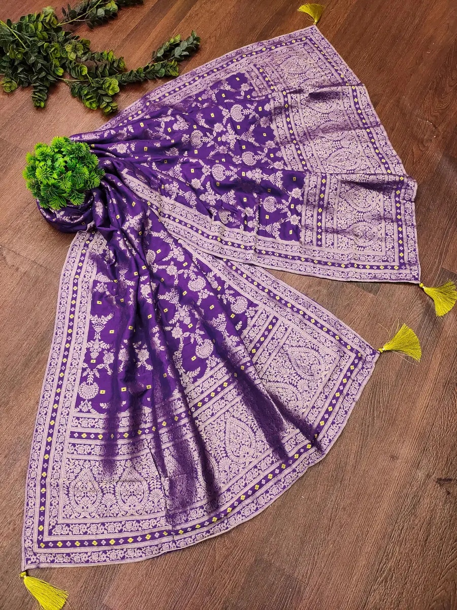 TRENDMALLS Women's Banarasi Silk Dupatta 2.25m Purple | Ethnic Floral Zari Weave - view 5