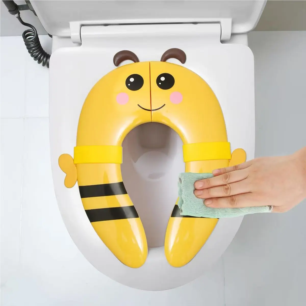 PandaEar Folding Travel Toilet Seat for Kids | Yellow Silicone Potty Training Seat with Non-Slip Pads (1 Unit) - view 3