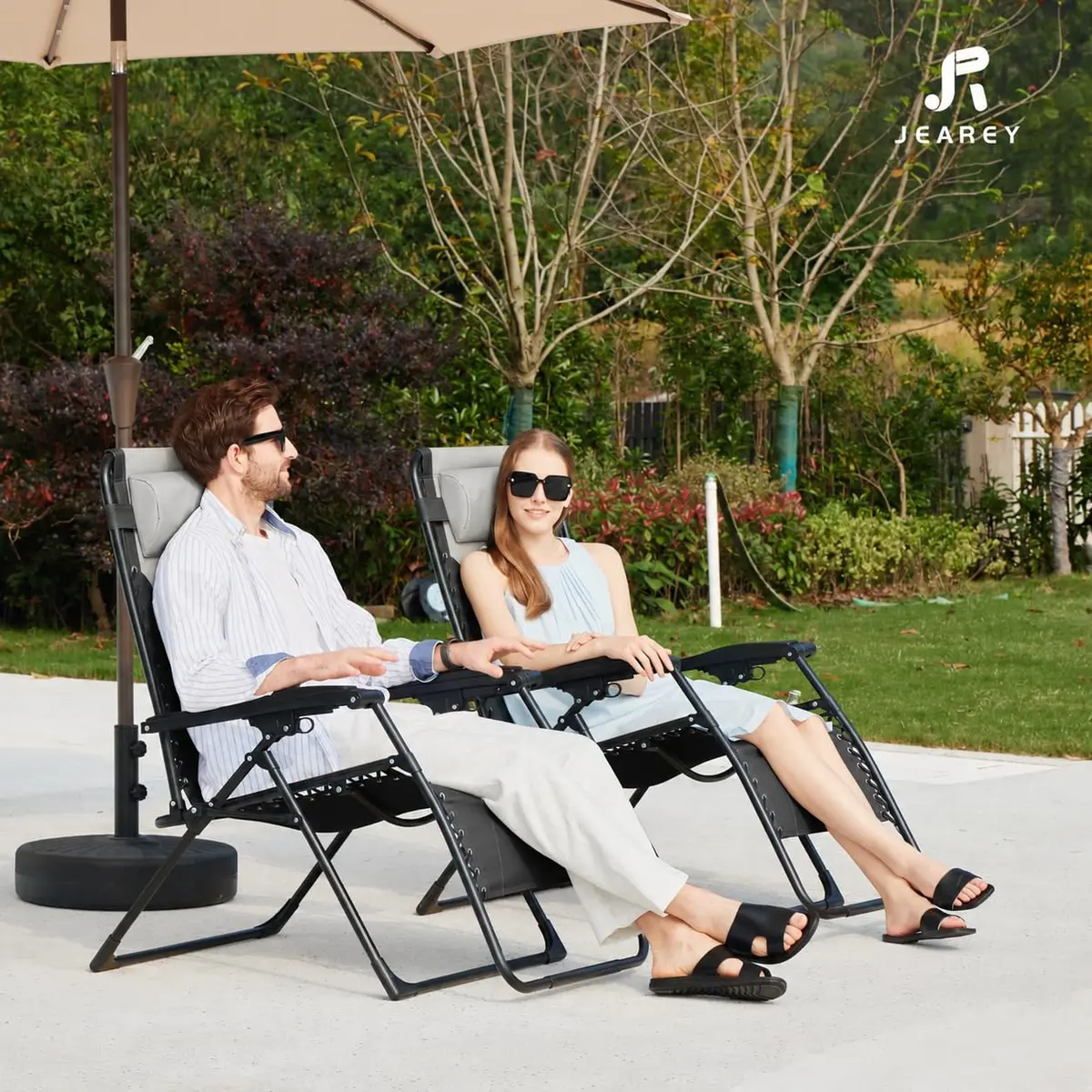 JEAREY Zero Gravity Chair, Oversized Padded Recliner - Black/Grey | 400 lbs Capacity, 29" Wide Seat, Lock Recline, Foldable Steel Frame for Patio & Beach - view 4
