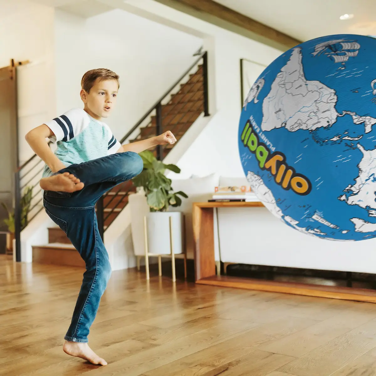 Ollyball Planet Earth Ultimate Indoor Play Ball, Colorful Ball, Suitable for Indoor and Outdoor Use Educational Toy - view 5