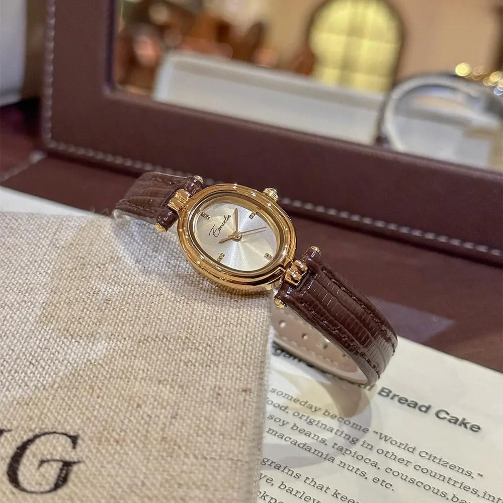 CARLIEN Women's Vintage Oval Quartz Watch 25mm (0.98") | Japanese Movement - view 6