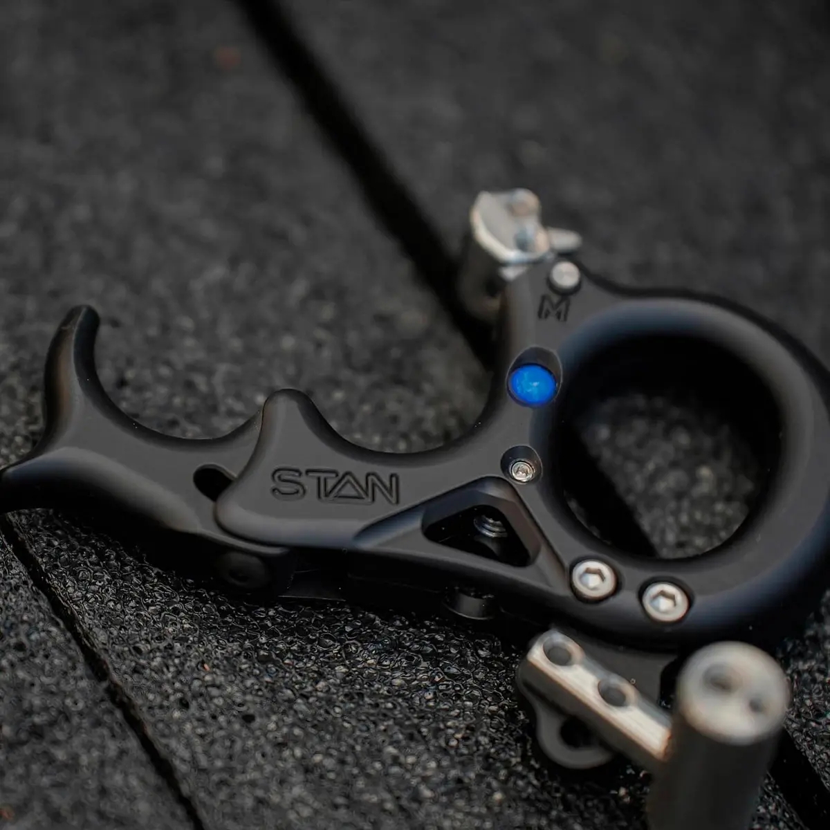 Stan Lynx Hinge Release - Archery Bowhunting Release Aid with Clutch System, Dual-Sided Moons, Smalll - view 3