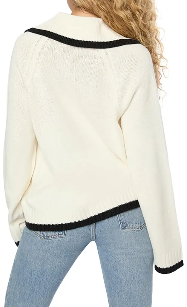 WEWOREWHAT Collar V Neck Sweater | Oversized Fit, Polyester Blend, Medium - view 4