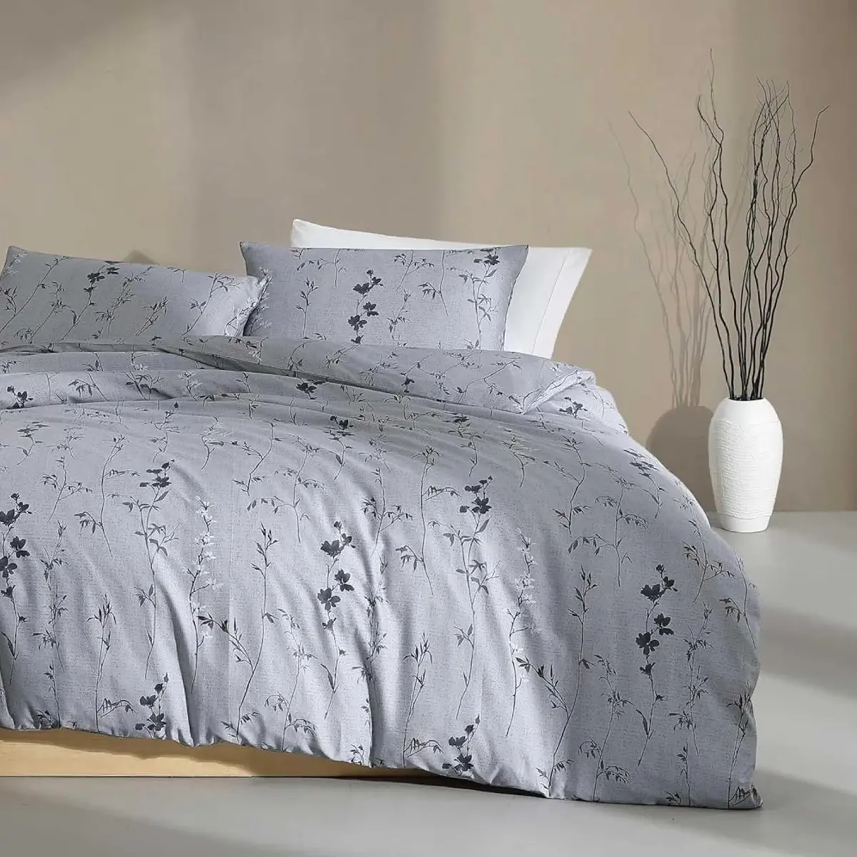 Calvin Klein Queen Duvet Cover Set with Shams | Cotton Sateen, Modern Botanical Design, Breathable & Durable (70-120 chars) - main product image