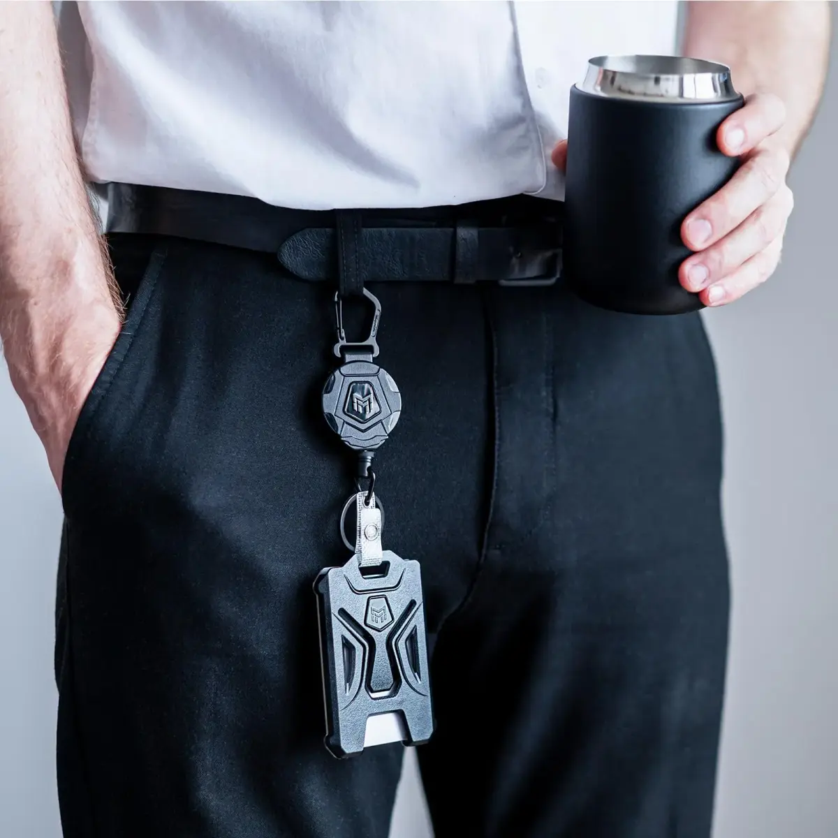 MNGARISTA Retractable Badge Holder 2-Pack | Heavy Duty Carabiner Keychain with 31.5" Retractable Reel - view 2