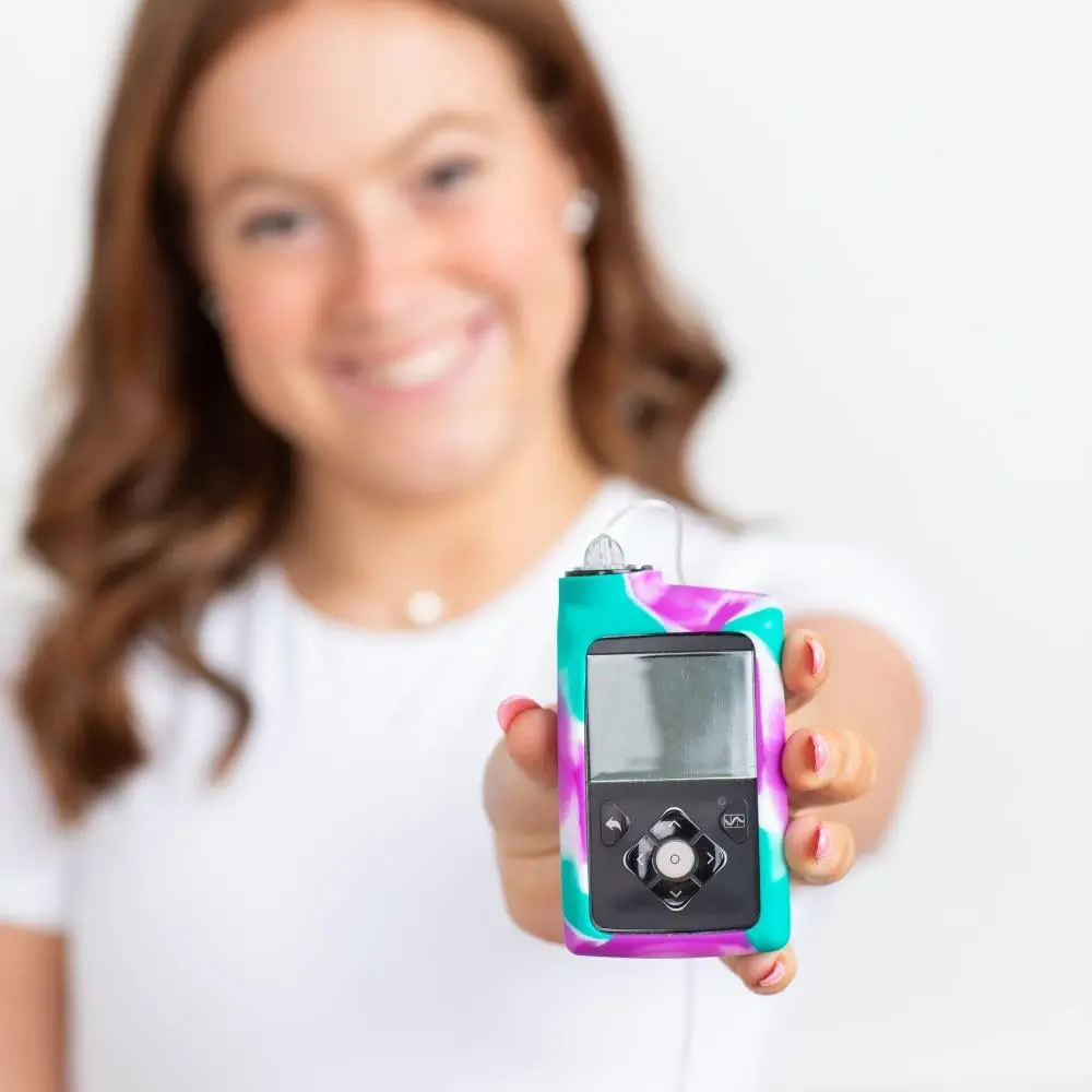 Sugar Medical Medtronic Silicone Protective Insulin Pump Cover for MiniMed 630G/640G/670G/770G/780G Pumps, Purple/Green/White (1-Pack) - view 5