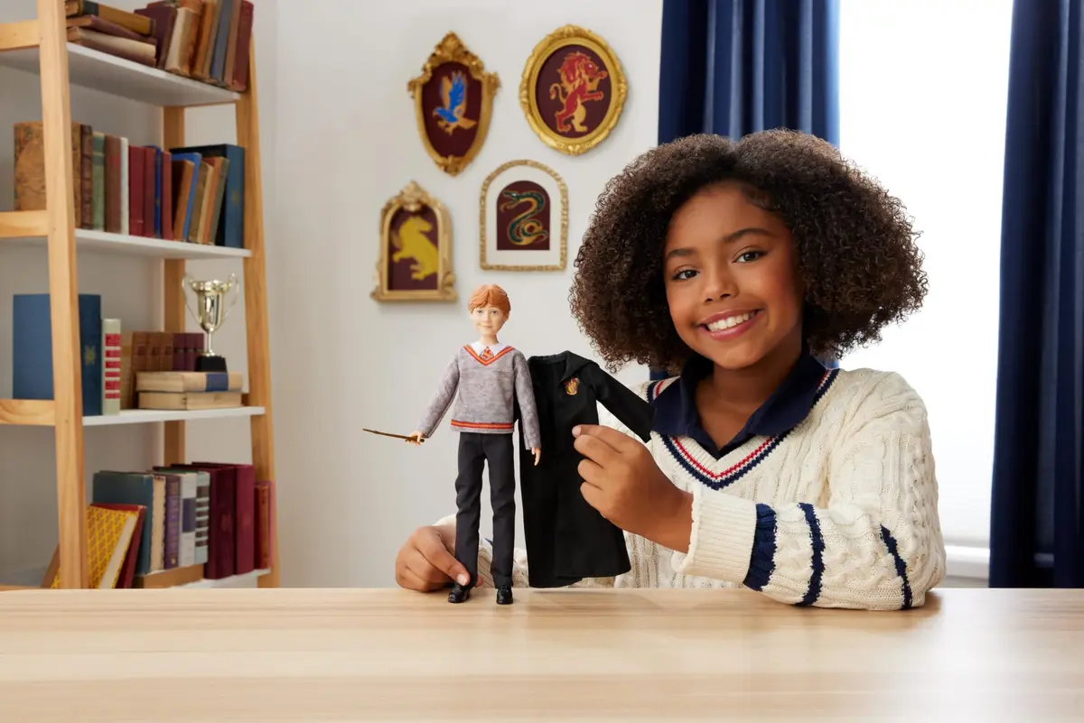 Mattel Harry Potter Toys Ron Weasley Fashion Doll 10.4in | Hogwarts Uniform & Wand for Kids 6+ - view 2
