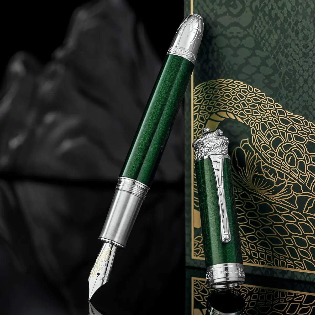HONG DIAN N25 Fountain Pen Extra Fine Nib Snake Carving | Emerald Green - view 4