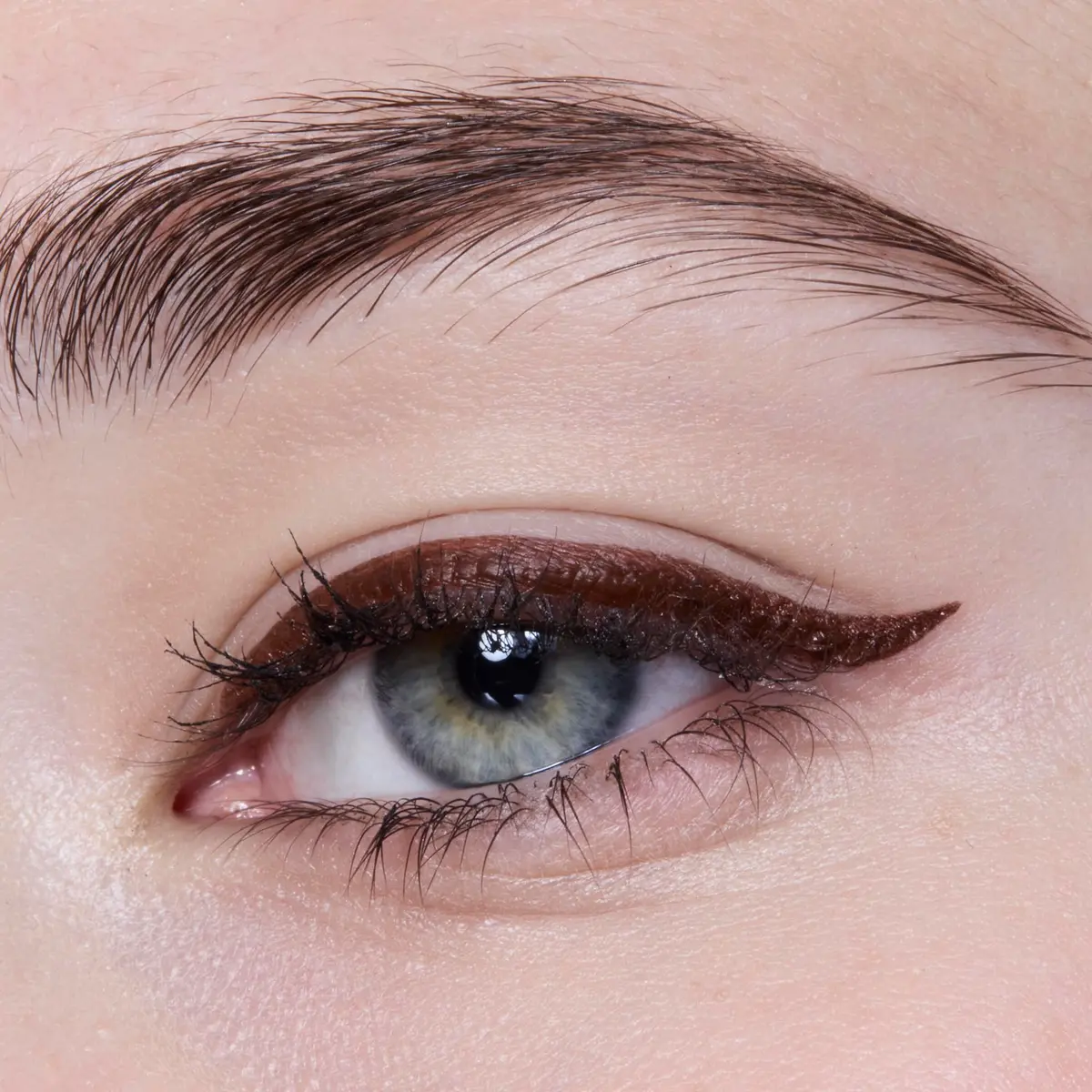 e.l.f. H2O Proof Eyeliner Pen Deep Brown | Waterproof & Long-Lasting Felt Tip - view 5
