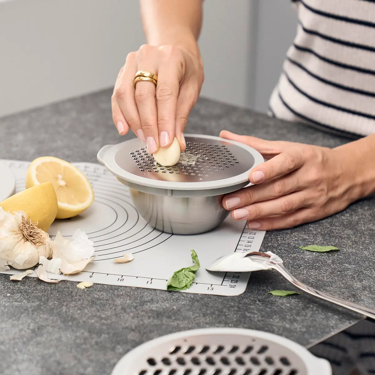 ZWILLING Fresh & Save BOWLS Vacuum Stainless Steel Bowl, Small | Airtight Food Storage for Meal Prep & Leftovers - view 5
