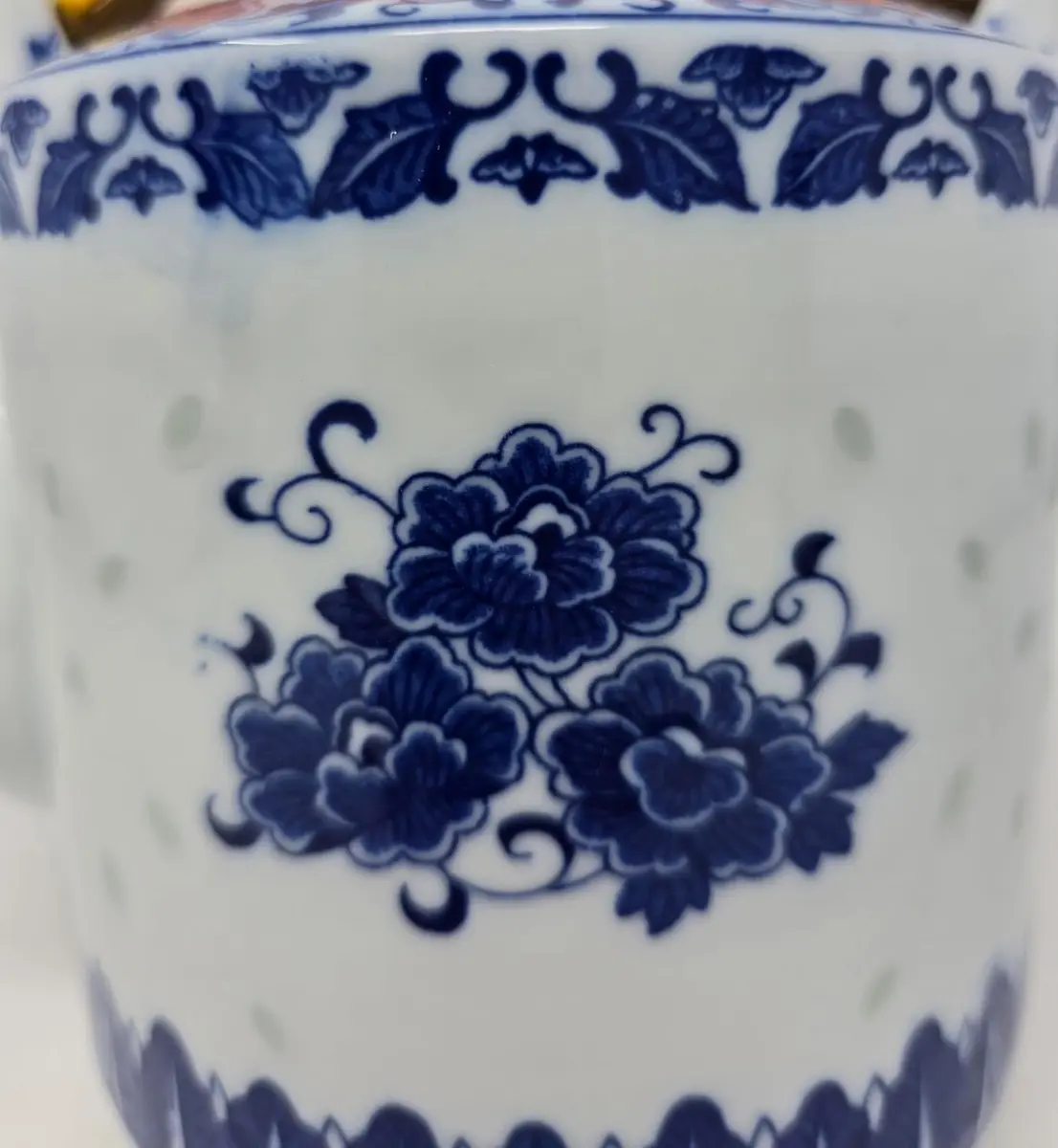 Festcool 64 oz Blue and White Porcelain Teapot | 6-Cup Tea Pot for Daily Use & Collection - view 5