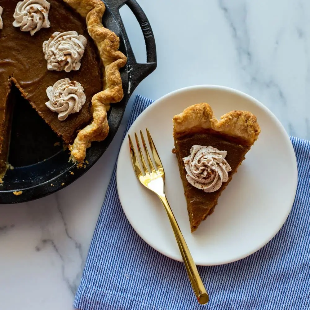 Lodge Cast Iron Pie Pan 9 Inch (Pack of 3) | Durable, Even-Heat Baking Pan for Pies & More - view 6