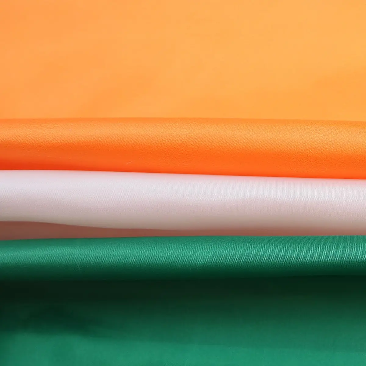 AZ FLAG Ireland Flag 150x90 cm | Lightweight Polyester for Indoor & Outdoor Use - view 2