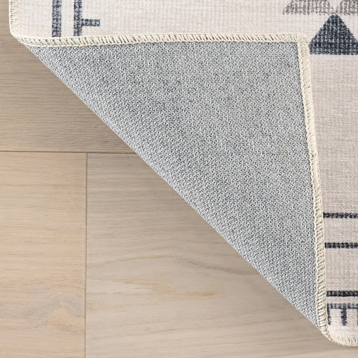 nuLOOM Shenai Cream Medallion Washable Runner Rug 2' x 12' | Stain-Resistant & Machine Washable - view 5