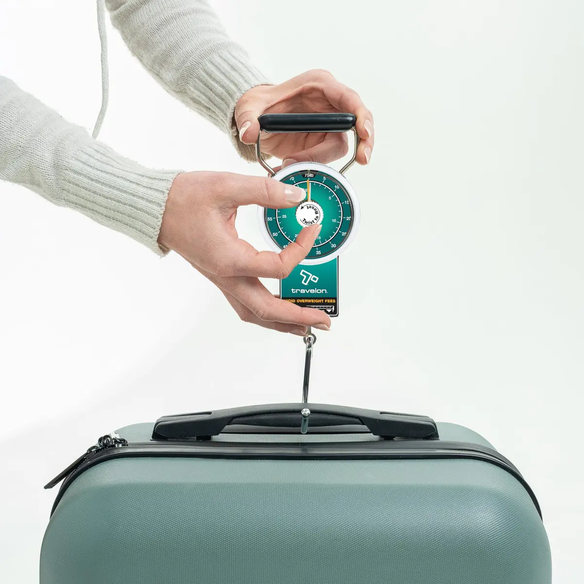 Travelon Stop & Lock Luggage Scale with Tape Measure, 34 kg (75 lbs) | Save on Baggage Fees - view 2