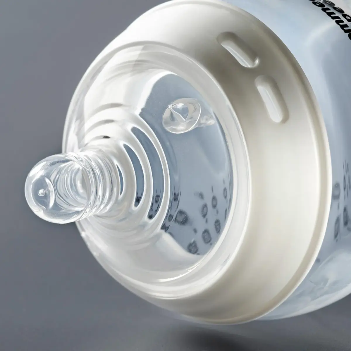 Tommee Tippee Natural Start Baby Bottle Nipples, Thicker Feed, 6m+, Pack of 4 | Breast-Like Silicone - view 4