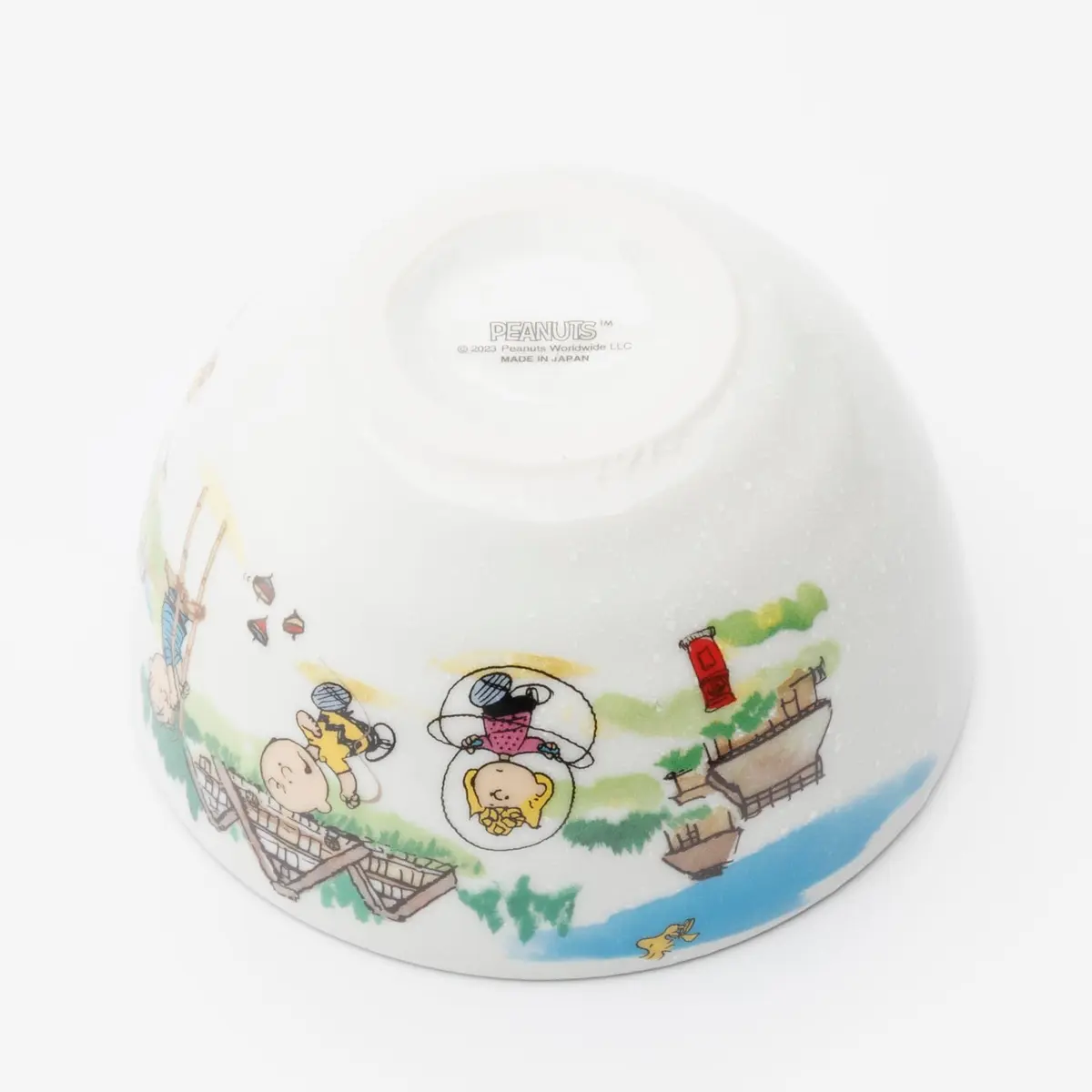 シミズ陶業(Shimizutougyou) Peanuts Snoopy 888816 Small Salad Bowl 13cm | Japan Porcelain Microwave & Dishwasher Safe - view 6