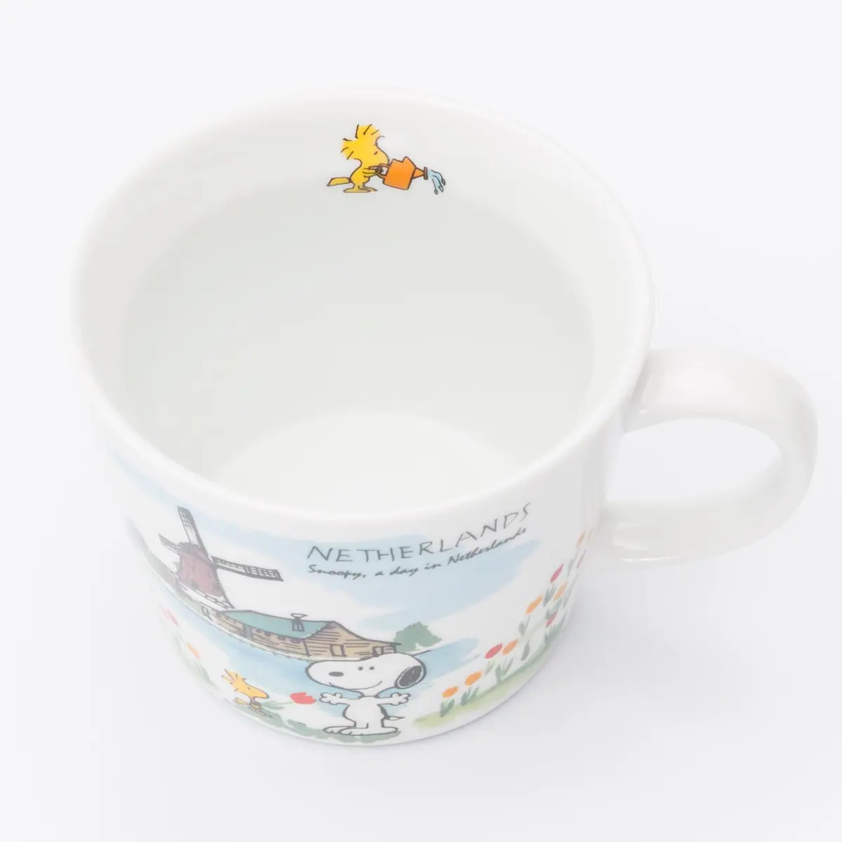 シミズ陶業(Shimizutougyou) Peanuts World Travel Dutch Mug Cup 340ml | Microwave & Dishwasher Safe - view 2