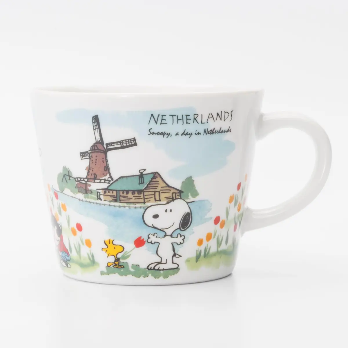 シミズ陶業(Shimizutougyou) Peanuts World Travel Dutch Mug Cup 340ml | Microwave & Dishwasher Safe - view 3