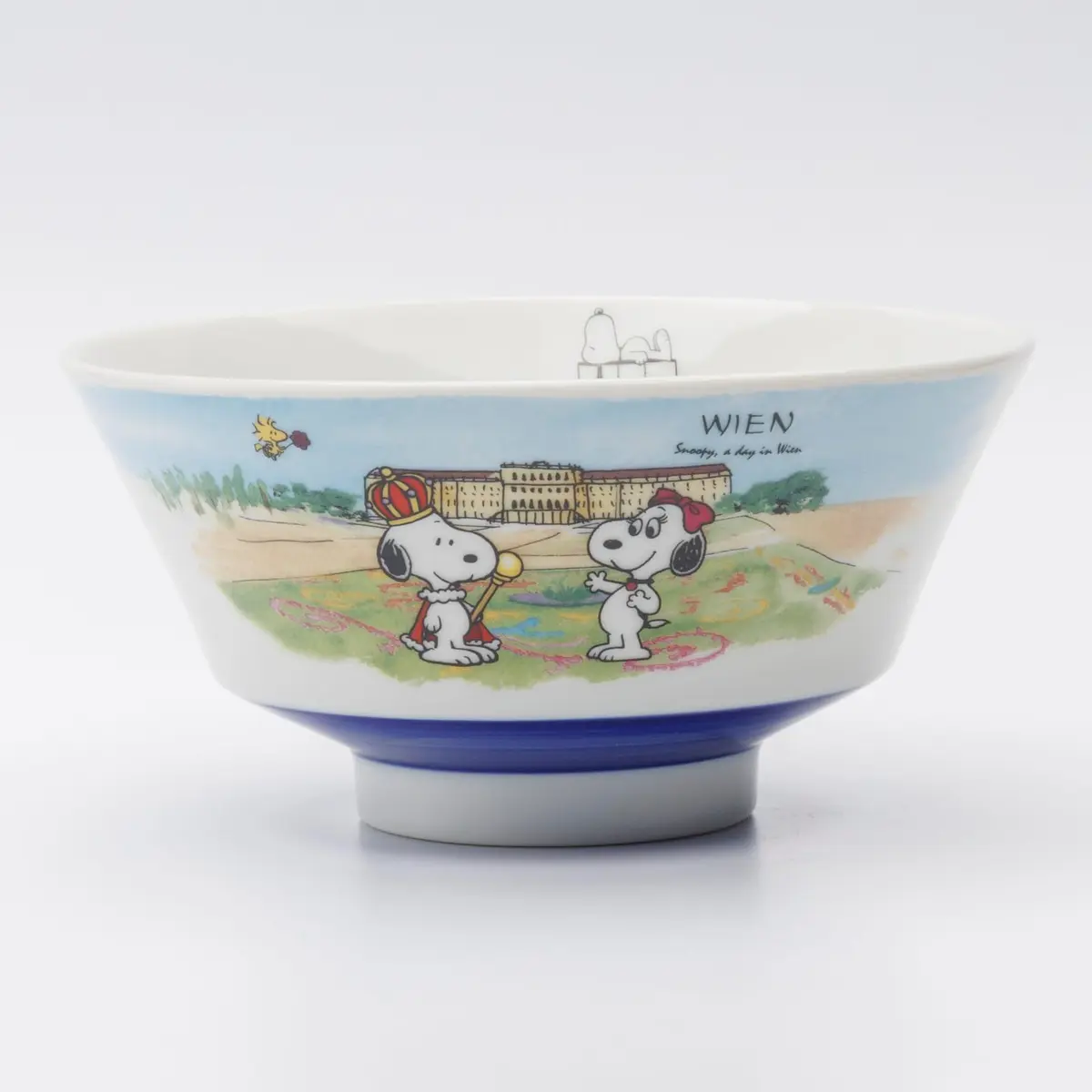 シミズ陶業(Shimizutougyou) Snoopy World Travel Vienna Ramen Bowl 18cm | Microwave & Dishwasher Safe - view 2